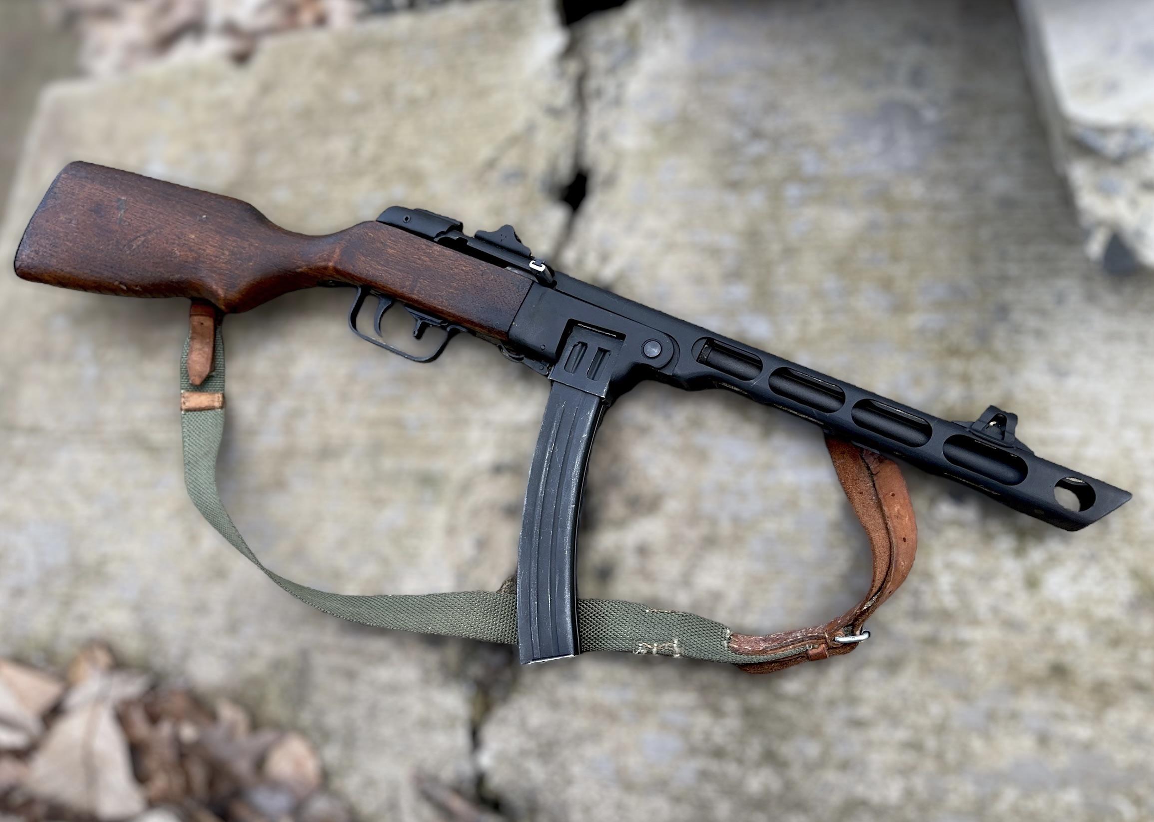 It's Machine Gun Monday! Here's a PPSh-41 for your viewing ...